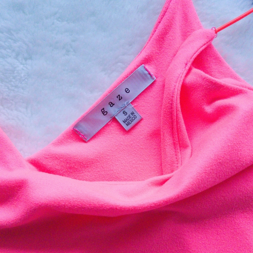 Gaze Bodysuit With Snap Closures In Neon Pink Sz S - Picture 5 of 8